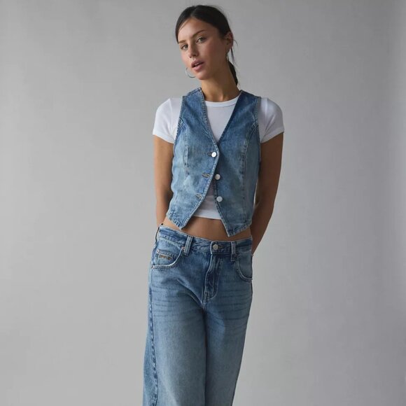 BDG Natasha Denim Button-Front Vest Top - Picture 1 of 4